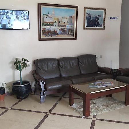 Hotel Tarik Фнідк Екстер'єр фото