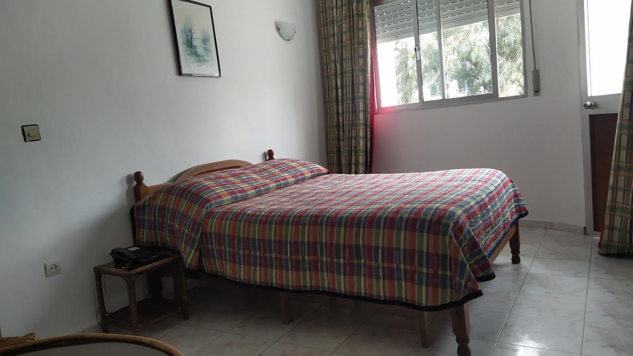 Hotel Tarik Фнідк Екстер'єр фото